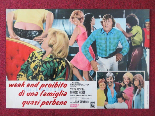 WEEK END PROIBITO DI UNA FAMIGLIA QUASI PERBENE - G ITALIAN FOTOBUSTA POSTER - Rendezvous Cinema