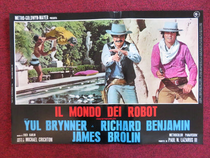 WESTWORLD - B ITALIAN FOTOBUSTA POSTER YUL BRYNNER JAMES BROLIN 1973 Rendezvous Cinema Movie posters