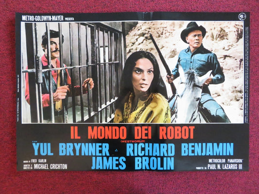 WESTWORLD - E ITALIAN FOTOBUSTA POSTER YUL BRYNNER JAMES BROLIN 1973 Rendezvous Cinema Movie posters