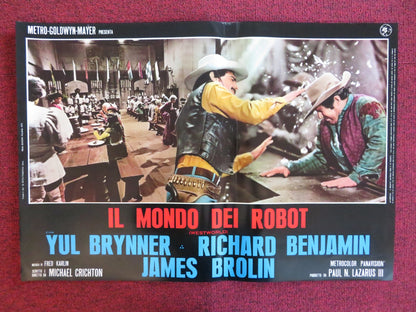 WESTWORLD - I ITALIAN FOTOBUSTA POSTER YUL BRYNNER JAMES BROLIN 1973 Rendezvous Cinema Movie posters