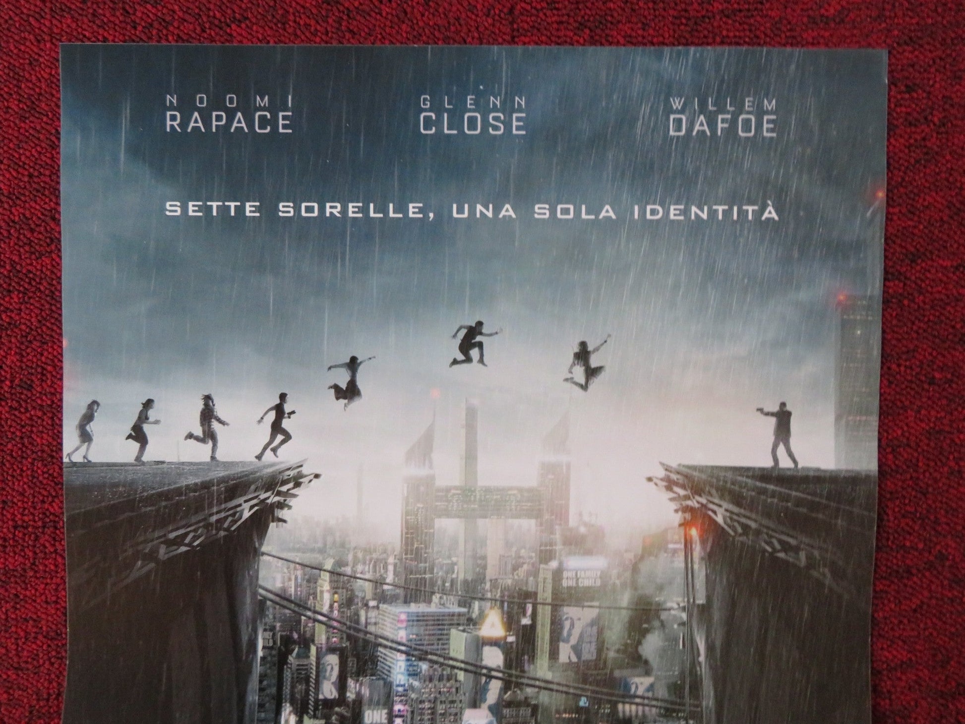 WHAT HAPPENED TO MONDAY ITALIAN LOCANDINA POSTER NOOMI RAPACE GLENN CLOSE 2017 Rendezvous Cinema Movie posters