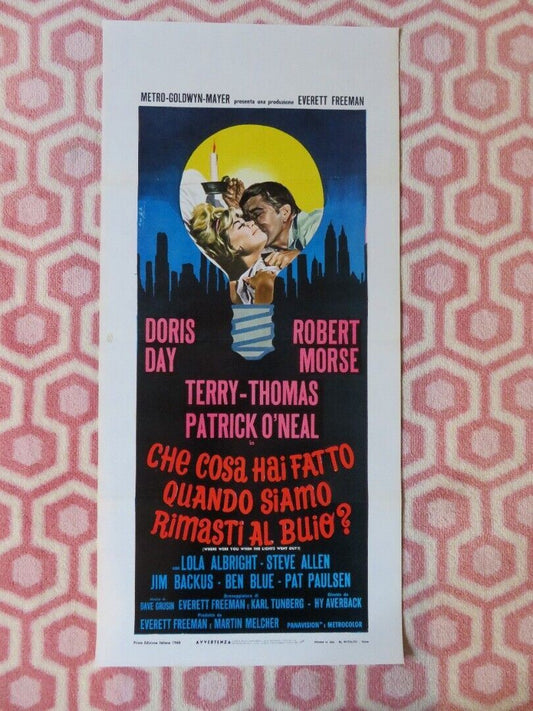 WHERE WERE YOU WHEN THE LIGHTS WENT OUT? ITALIAN LOCANDINA (27.5"x13") POSTER - Rendezvous Cinema