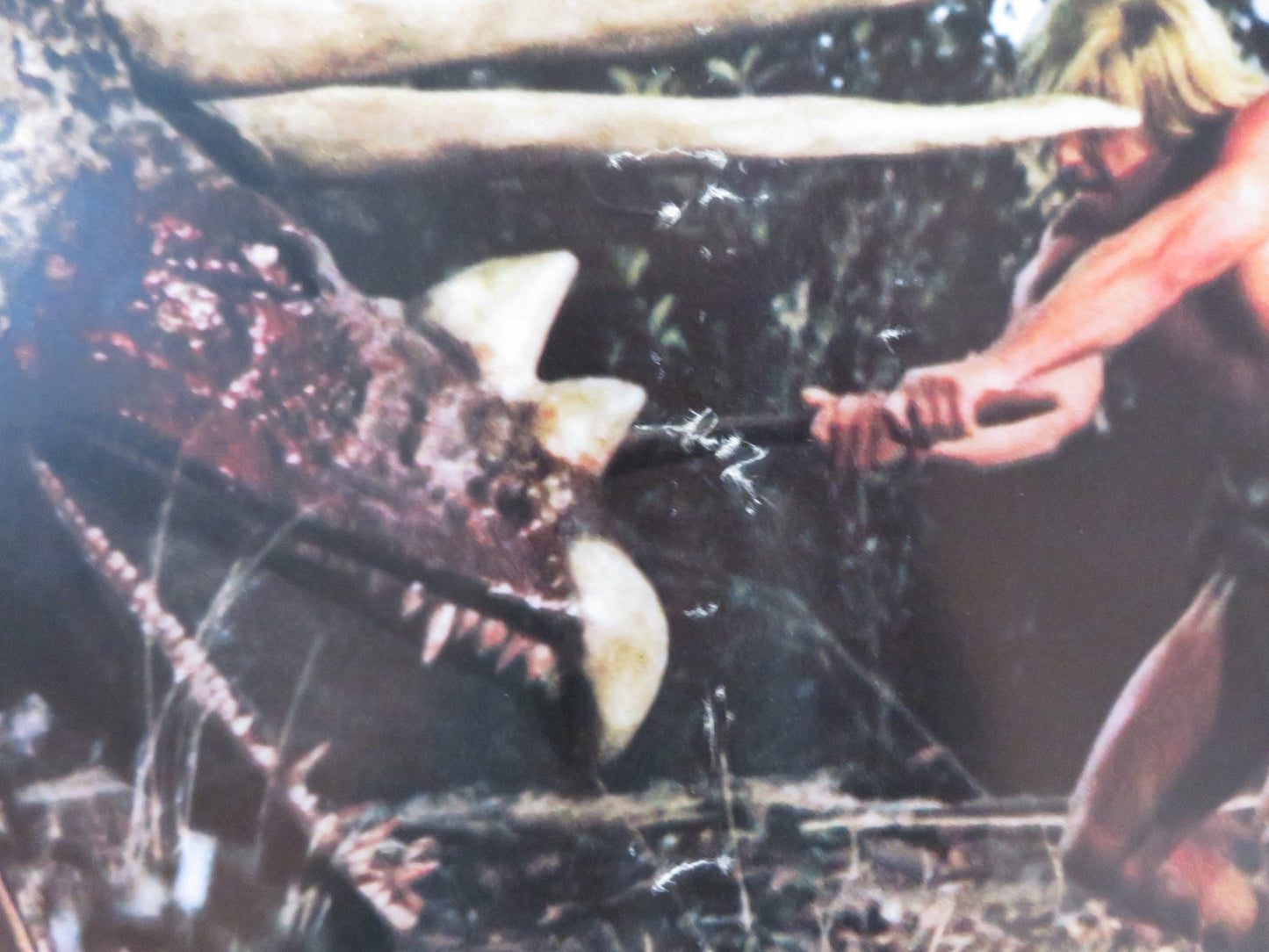 YOR: THE HUNTER FROM THE FUTURE - D ITALIAN FOTOBUSTA POSTER REB BROWN 1983 Rendezvous Cinema Movie posters